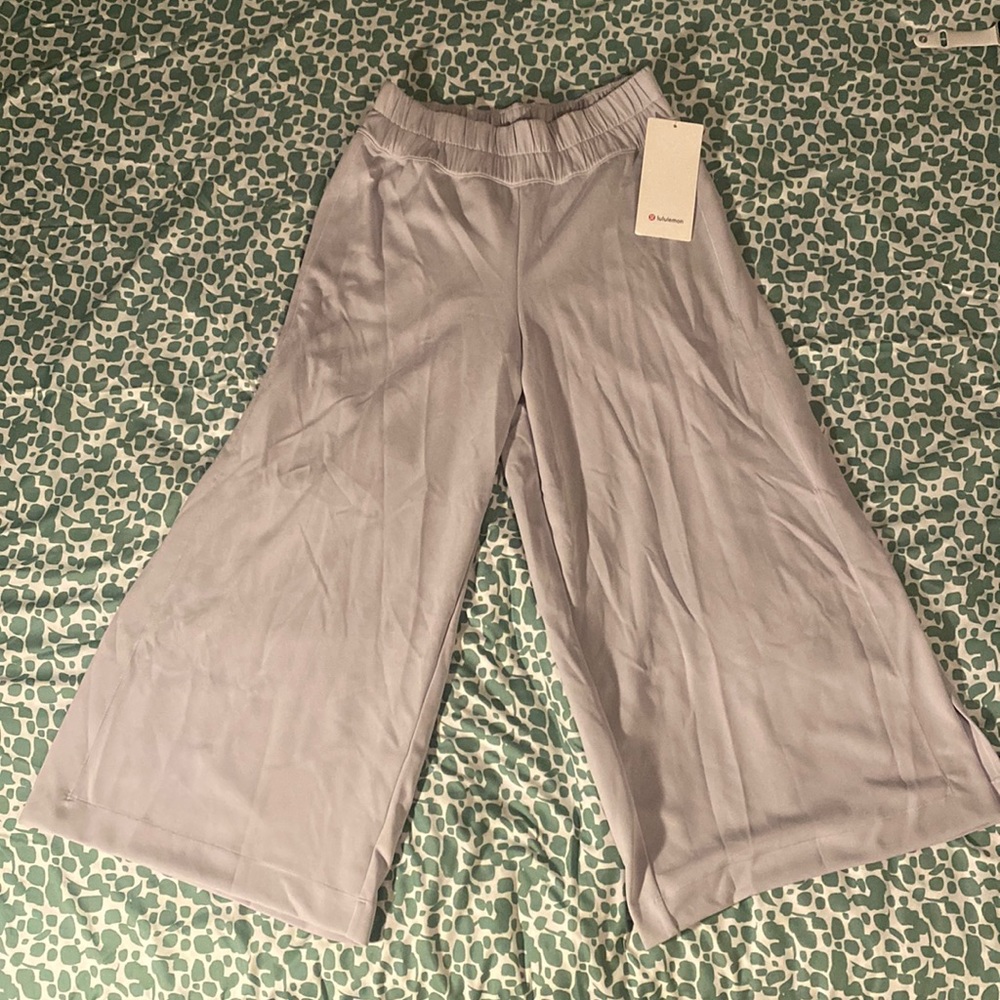 Lululemon Seek Softness MR Crop Pants